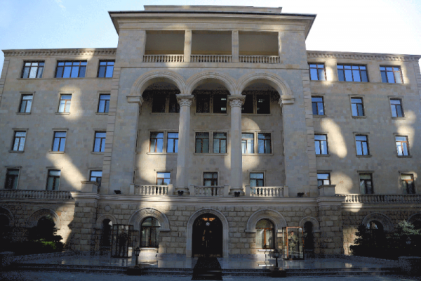 Düşmən bütün cəbhə boyu irimiqyaslı təxribatlar törədib